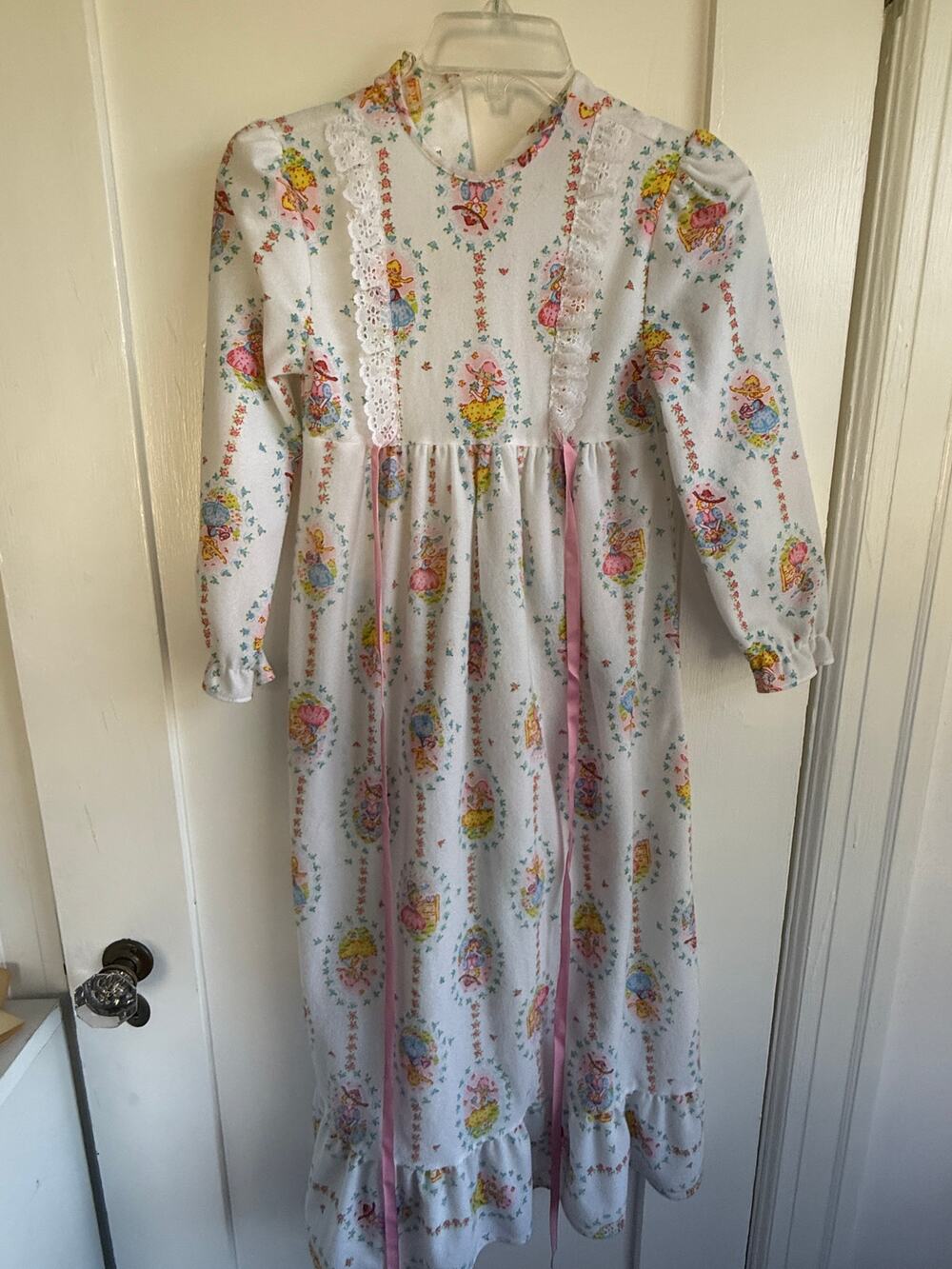 Vintage Atkins Girls Flannel Character Nightgown '80s '90s Size 10 Lace